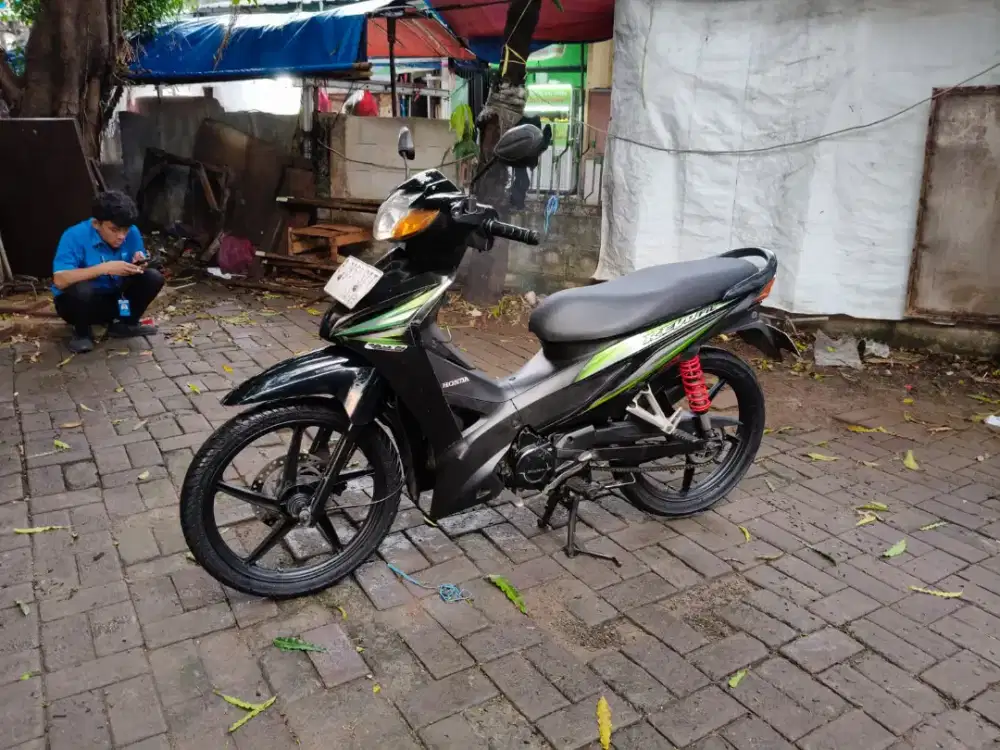 Honda Revo Fit 110cc Pajak Hidup Tahun 2013