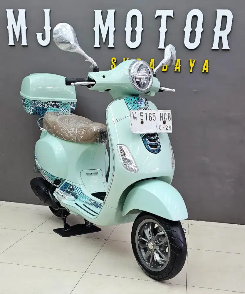 Piaggio Vespa LX 125 Batik PMK 2024 // MJ MOTOR SURABAYA