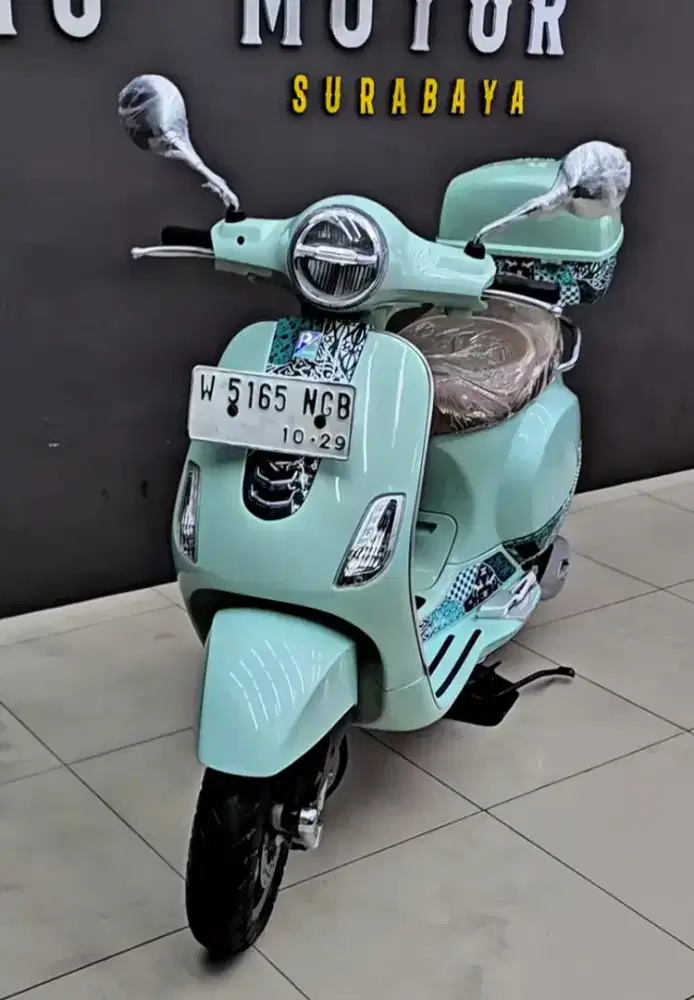 Piaggio Vespa 125 Batik PMK 2024