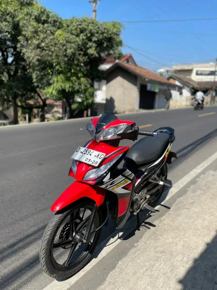 Honda Blade 110 karbu 2013