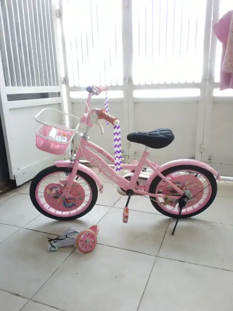 Sepeda Anak Perempuan Centrum 16 Inch