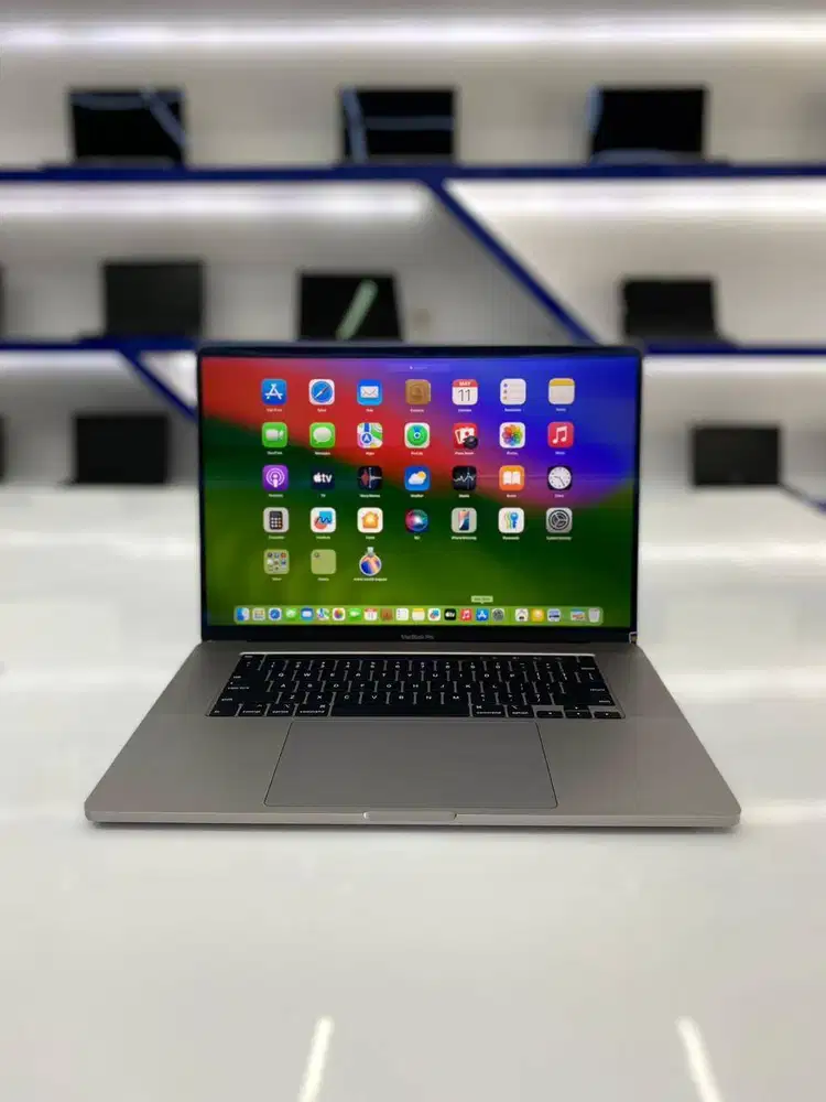 LAPTOP MACBOOK AIR 2019 INTEL CORE I7 RAM 16 GB SSD 512 GB