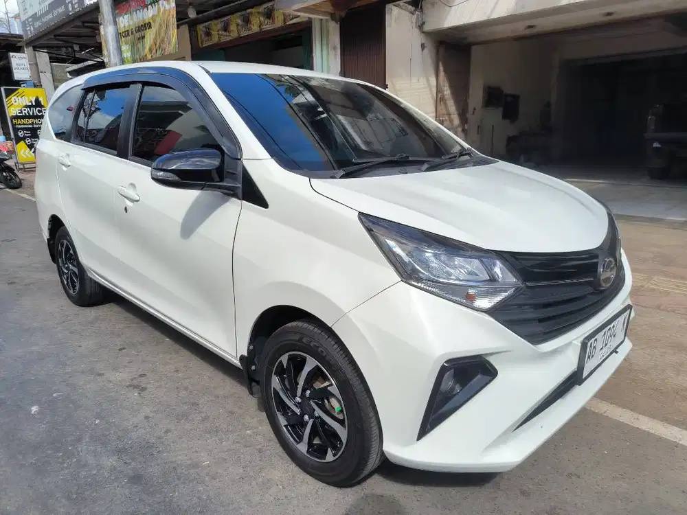 sigra R 1.2  m/t 2024 AB istimewa