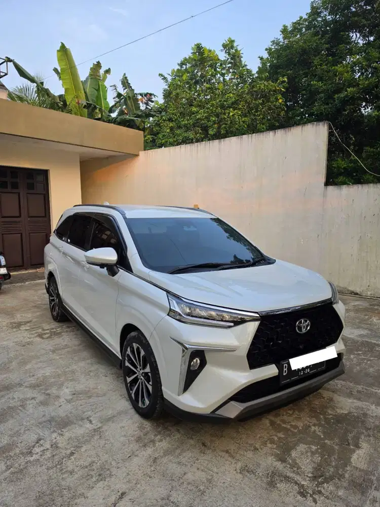 Toyota Avanza Velox 1.5 Q CVT TSS AT 2021
