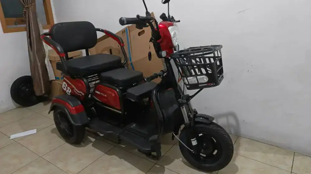 Sepeda listrik roda 3