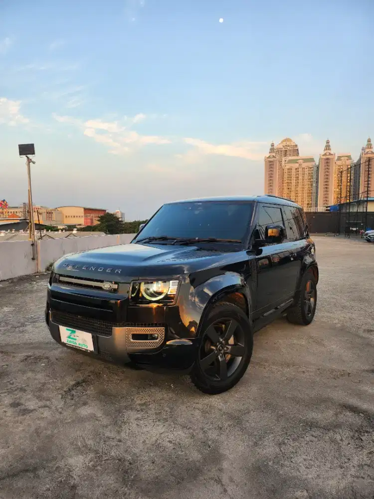 Land Rover Defender 90X- Dynamic 3.0 2 Doors P400 2023