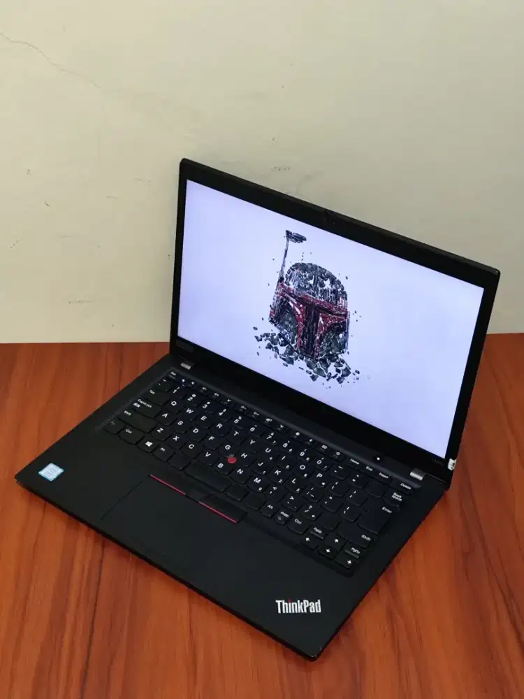 Lenovo ThinkPad T490s Core i5 RAM 16GB SSD 256GB Slim Elgan Siap Pakai