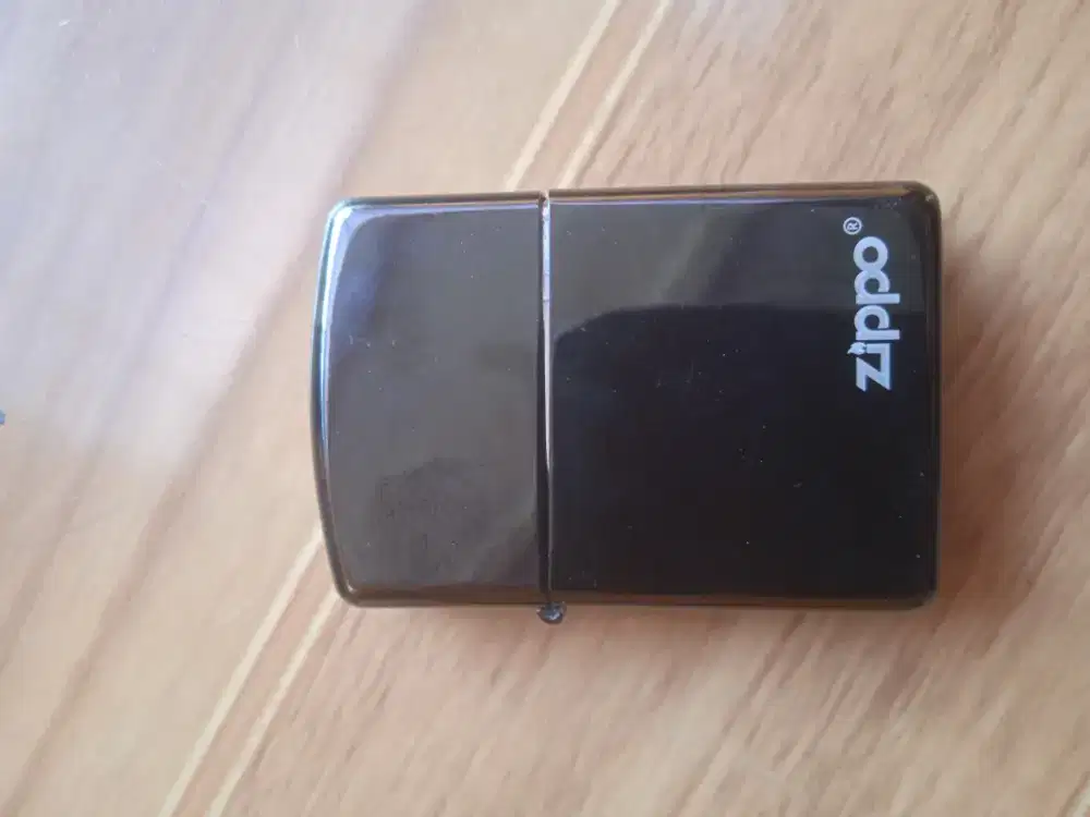 Korek api Zippo