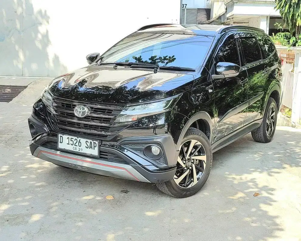 RUSH S TRD 1.5 MANUAL 2019 LowKM 20rb RECORD TOYOTA ISTIMEWA BANDUNG
