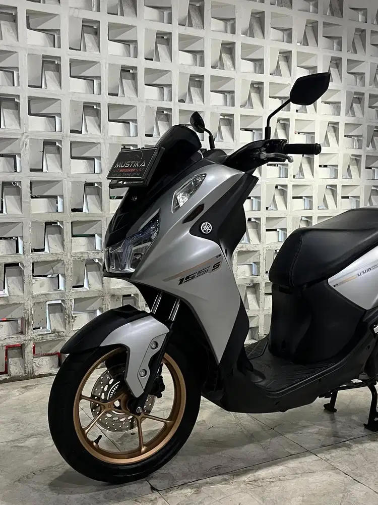 Stok terbatas!!Yamaha Lexi 155 keyless th 2022 - Ayu Mustika
