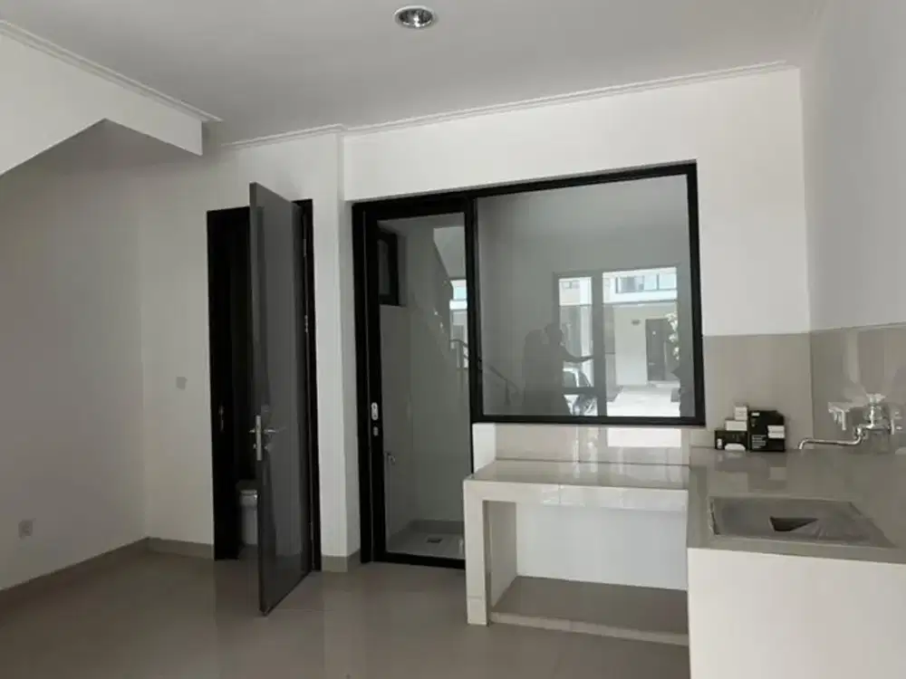 RUMAH MILENIAL PIK 2
