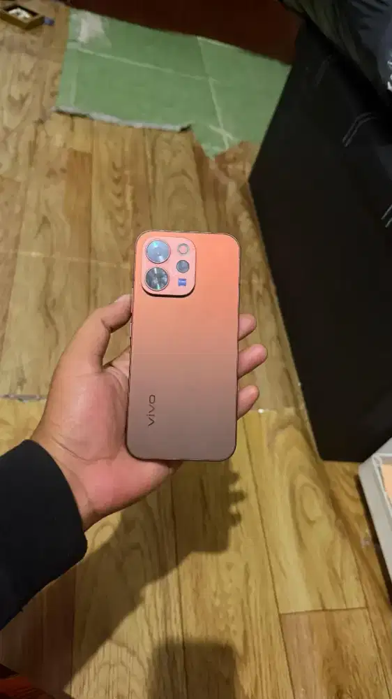Vivo V70 12/256 mulus