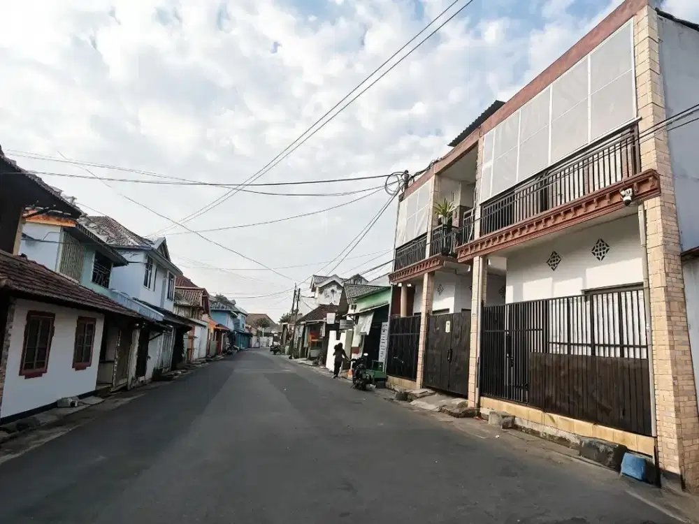 LJM 0059 Dijual Kost Aktif 2 Lantai Siap Huni Area Sedati Sidoarjo Jawa Timur Dekat Bandara Juanda dan Bina Avia