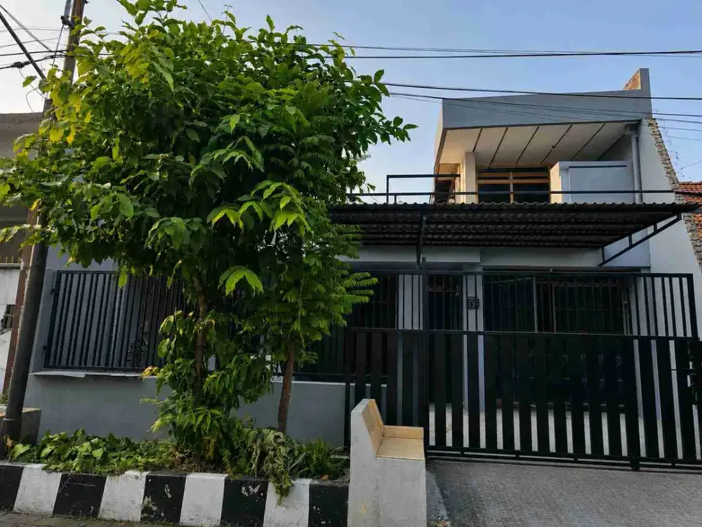 Rumah 2 Lantai Darmo Permai Selatan DPS