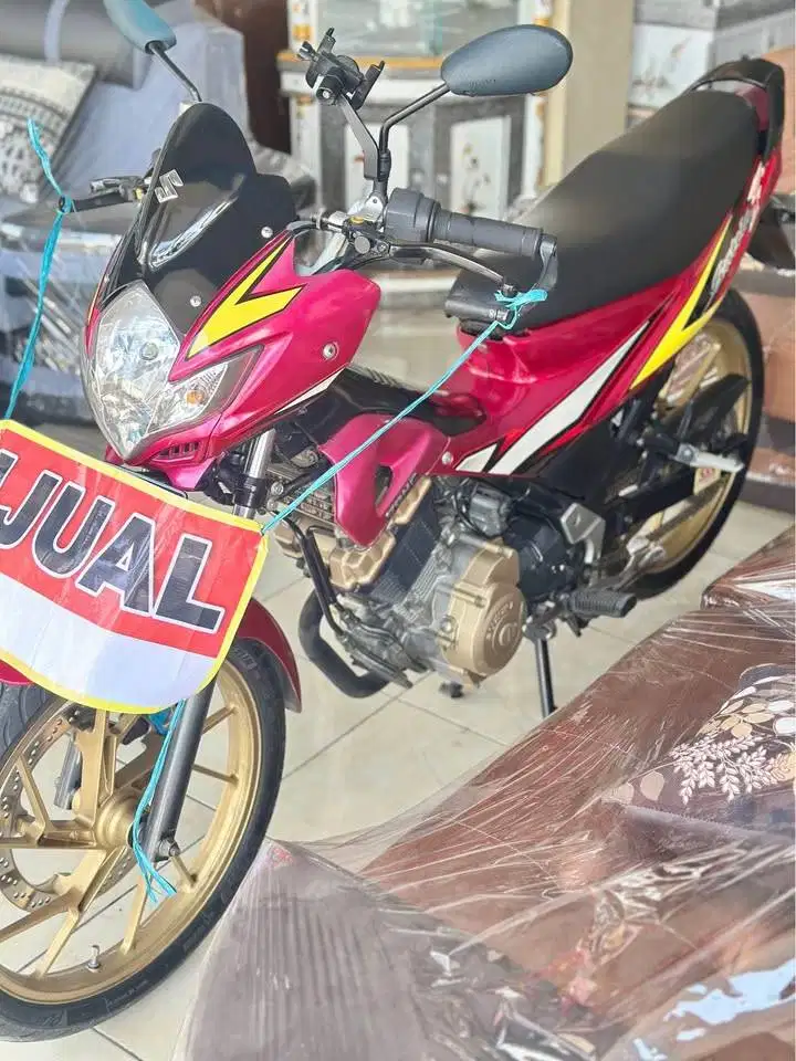Dijual Satria FU 2012 Warna Merah Hitam