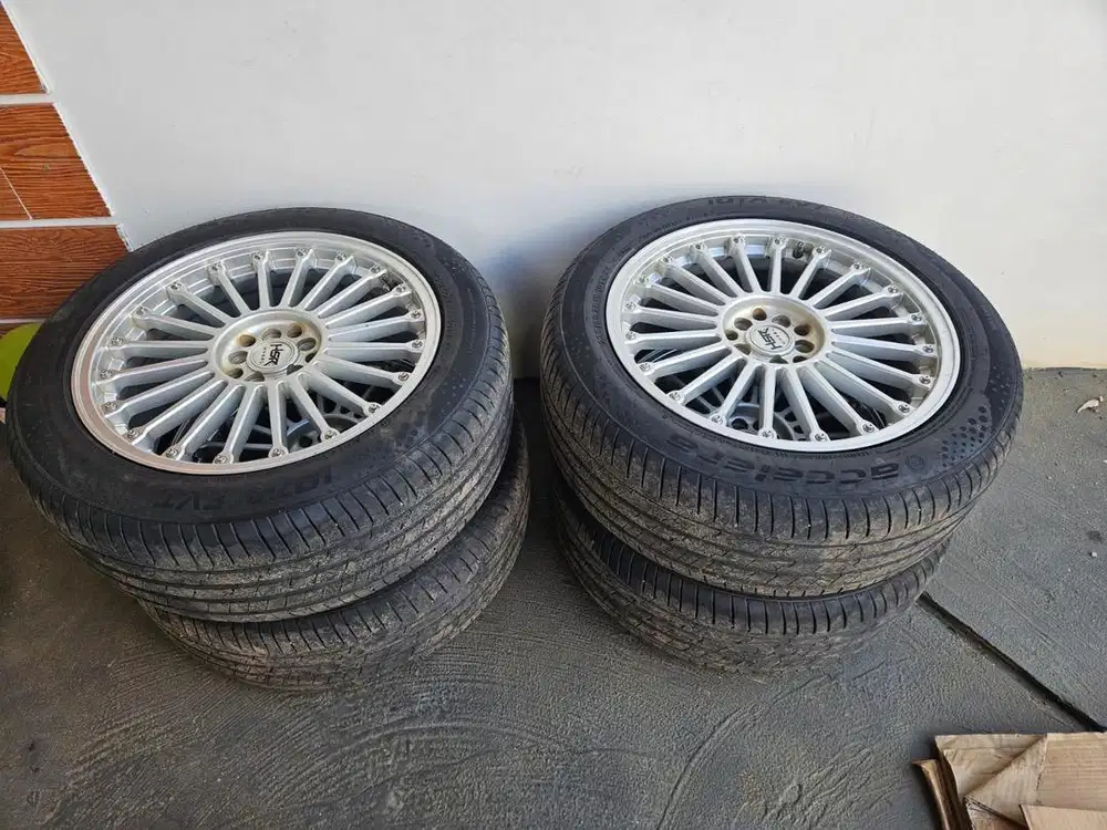 Second like new Velg Ban Mobil Acelera