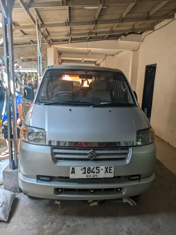 dijual apv 2004