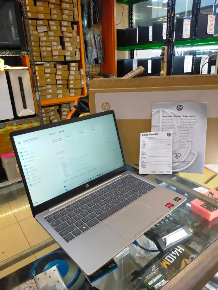 hp 14s-em0530AU