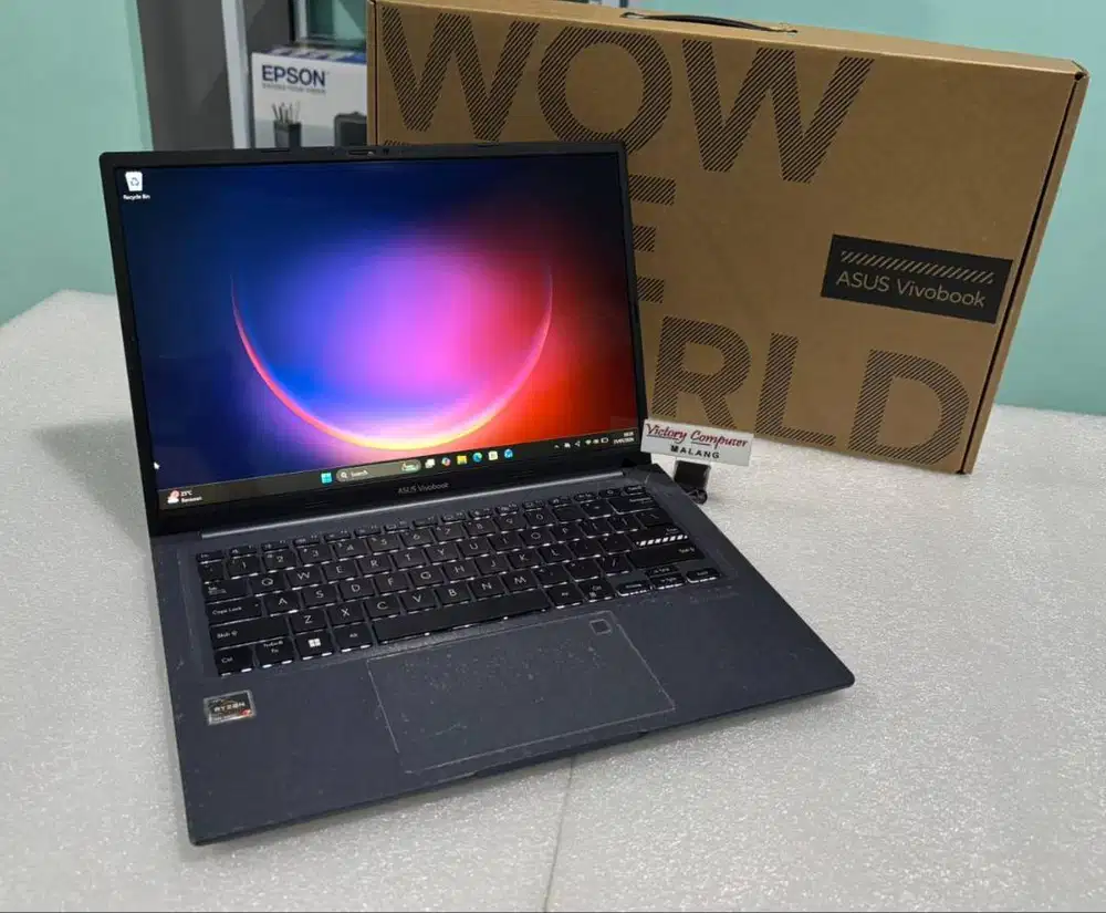 Laptop ASUS Vivobook M1403Q Ryzen 7 RAM 16GB VGA Radeon
