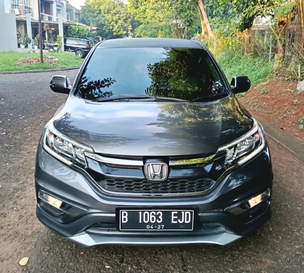 Honda CRV 2.4 Rare Item Km Low Asli
