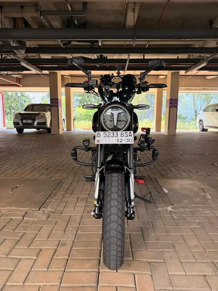 TVS Ronin 2025 LIKE NEW!