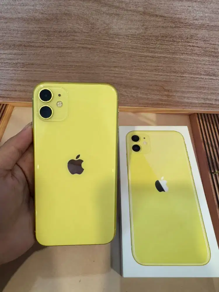 iPhone 11 128GB Yellow Ex iBox BH 92% lengkap ori