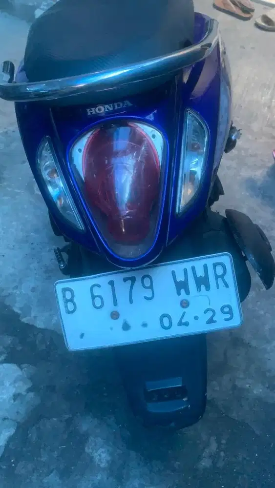 Honda scoopy 2014 biru