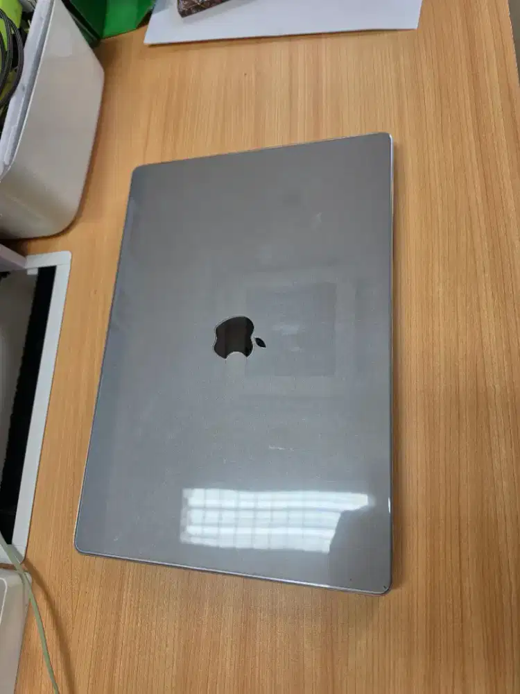 Macbook pro m1 pro 16inci 16/513