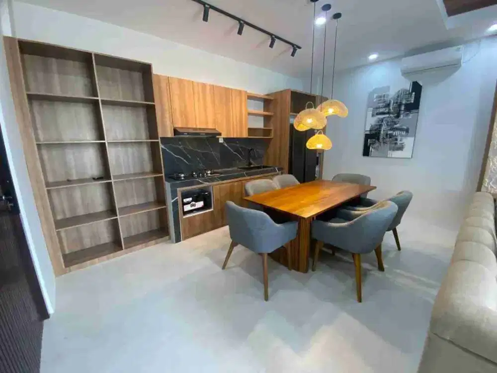 Villa 2 Lantai 3 Bedroom Fully Furnished Padonan Strategis Bebas Banjir