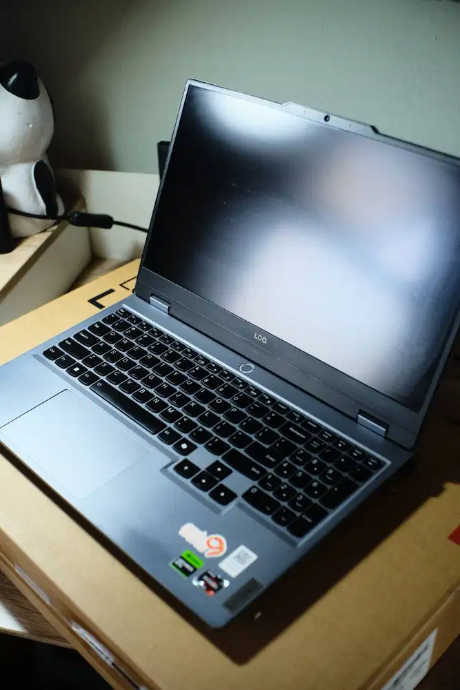 [Jual] Laptop Gaming LOQ Lenovo 15ARP9 Ryzen 7 seri HS RTX4050 RAM 20G