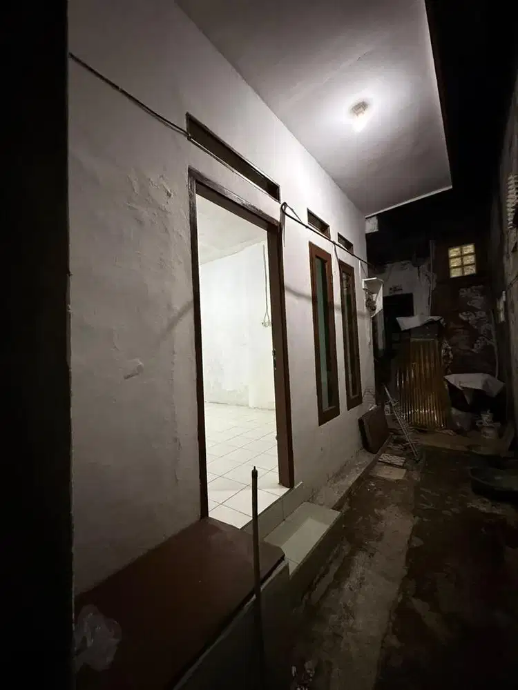 Disewa Kontrakan Bulanan atau Tahunan Dekat Jalan Raya