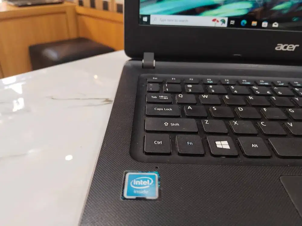 JUAL MURAH!! ACER ASPIRE ES1-432 CELERON N3350/RAM 4GB/SSD 120GB/14HD