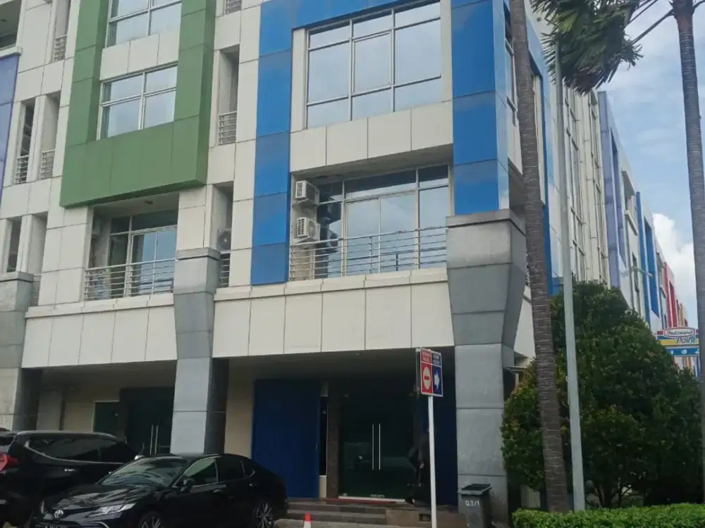 Dijual Rukan Hoek Fully Furnished   Gading Kirana Boutique  Kelapa Gading Jakarta Utara