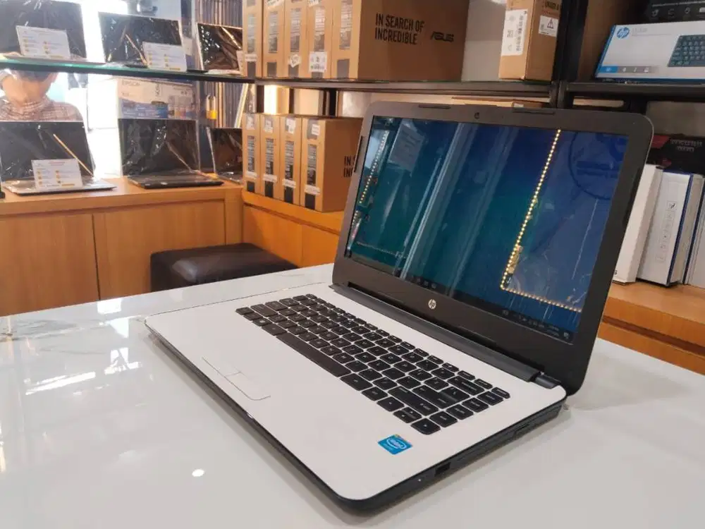 MURAH BANGET!! HP 14 AC002TU CELERON N3050/RAM 4GB/SSD128GB/SIAP PAKAI