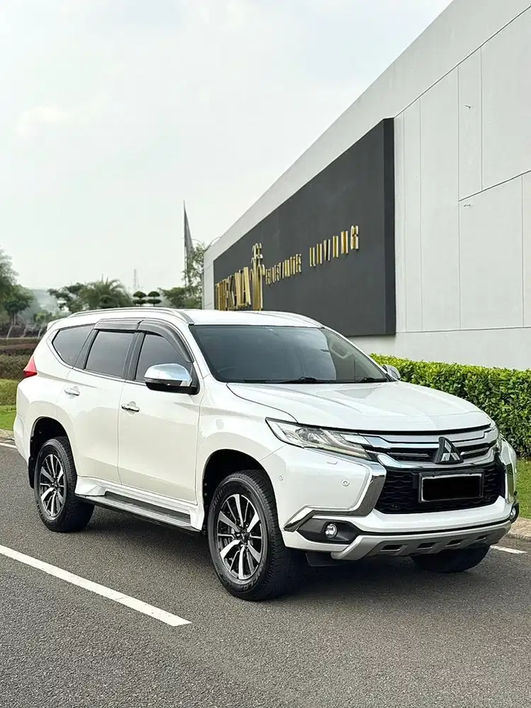 MASIH PLASTIKAN! Mitsubishi Pajero Dakar Ultimate 2.4 A/T 2018
