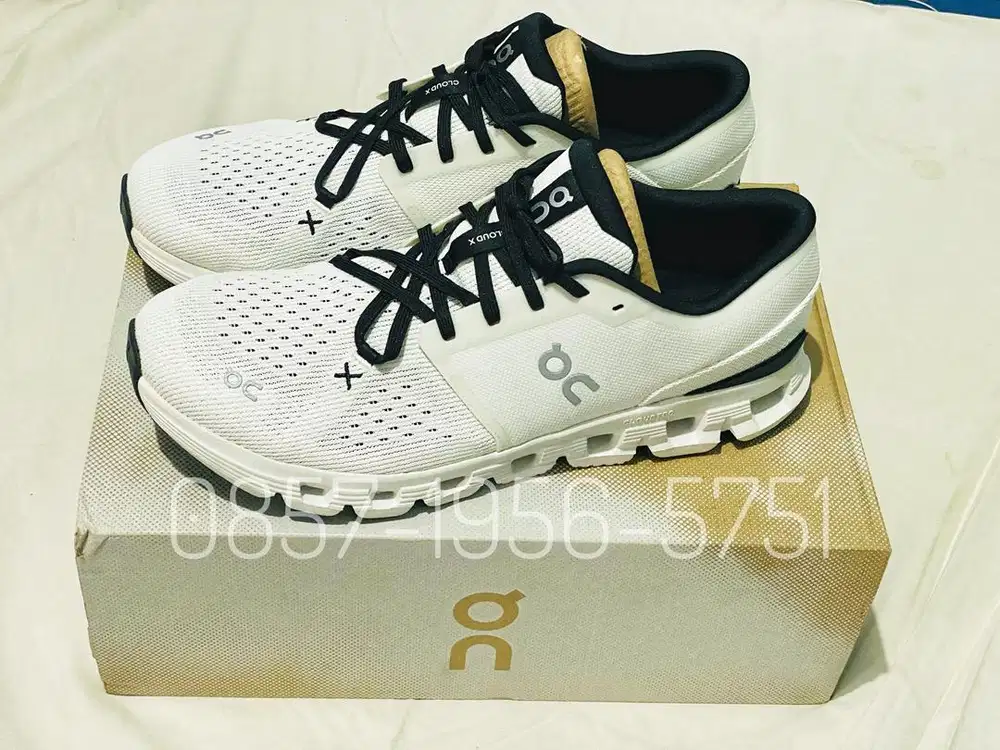Sepatu On Cloud X 4