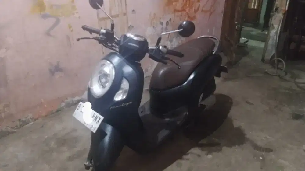 Scoopy Prestige 2024 keyless