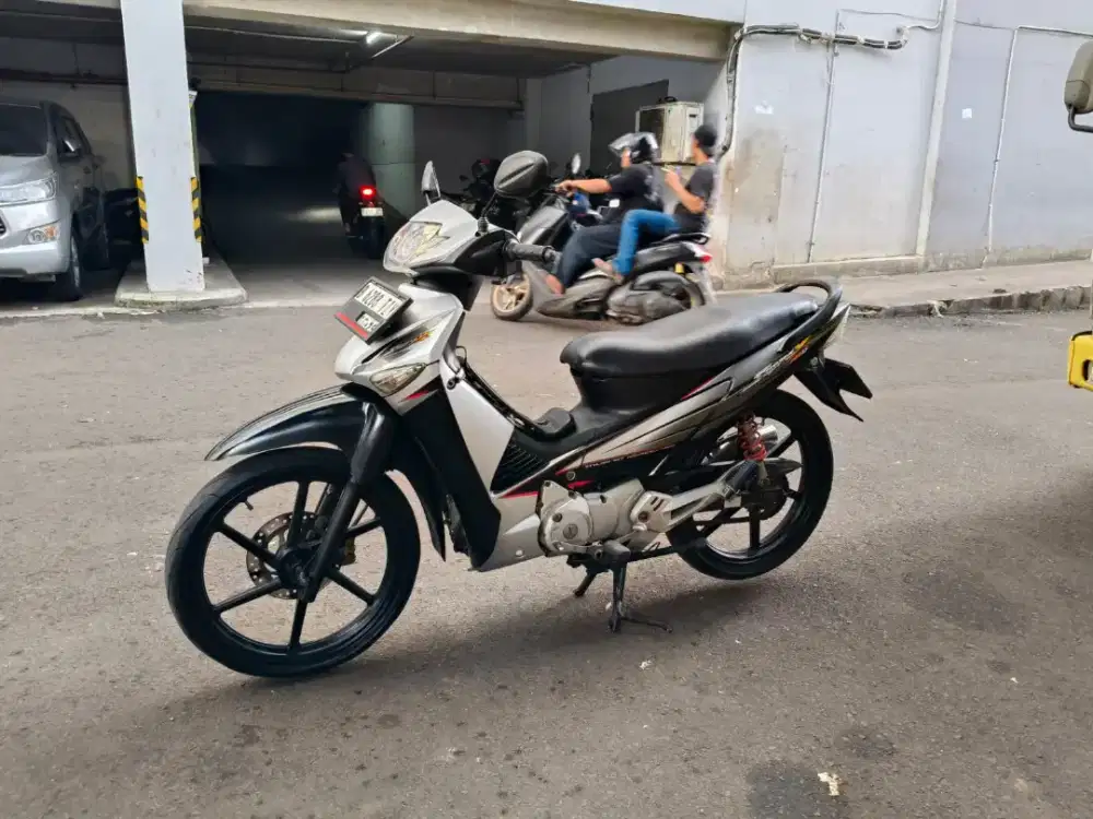 Honda Supra X 125cc Karburator Tahun 2006