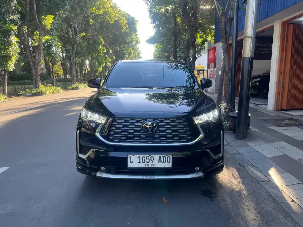 INNOVA ZENIX HYBRID Q TSS AT 2023 (tyas)