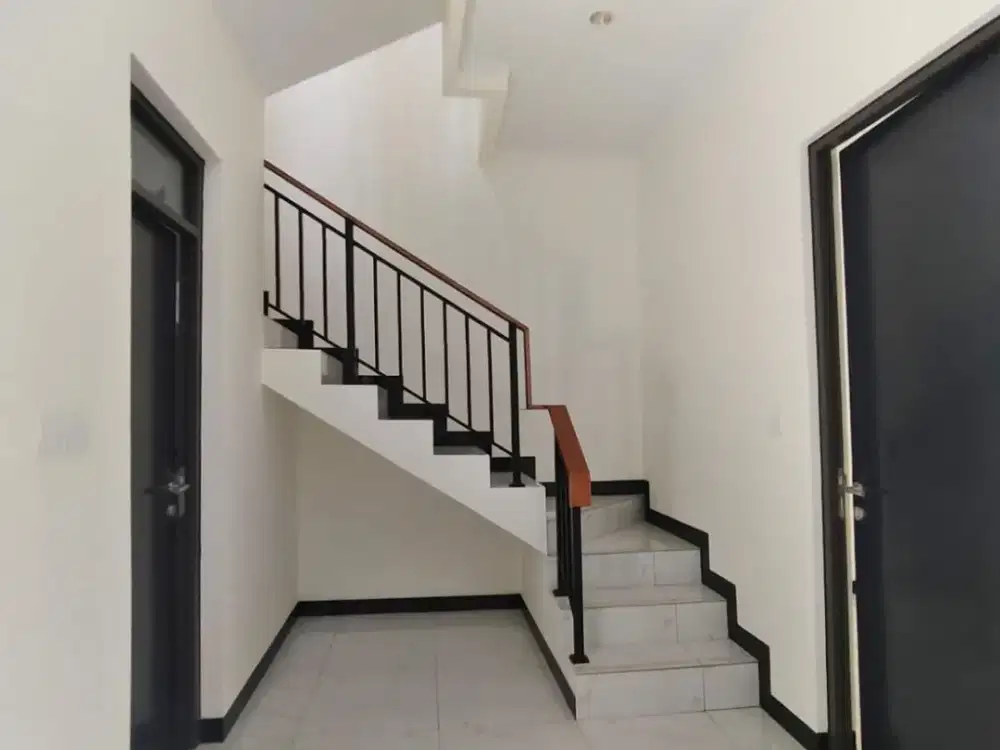 Y. DISEWAKAN RUMAH TAMAN KOPO INDAH 5 / TKI V BANDUNG GARDENVILLE