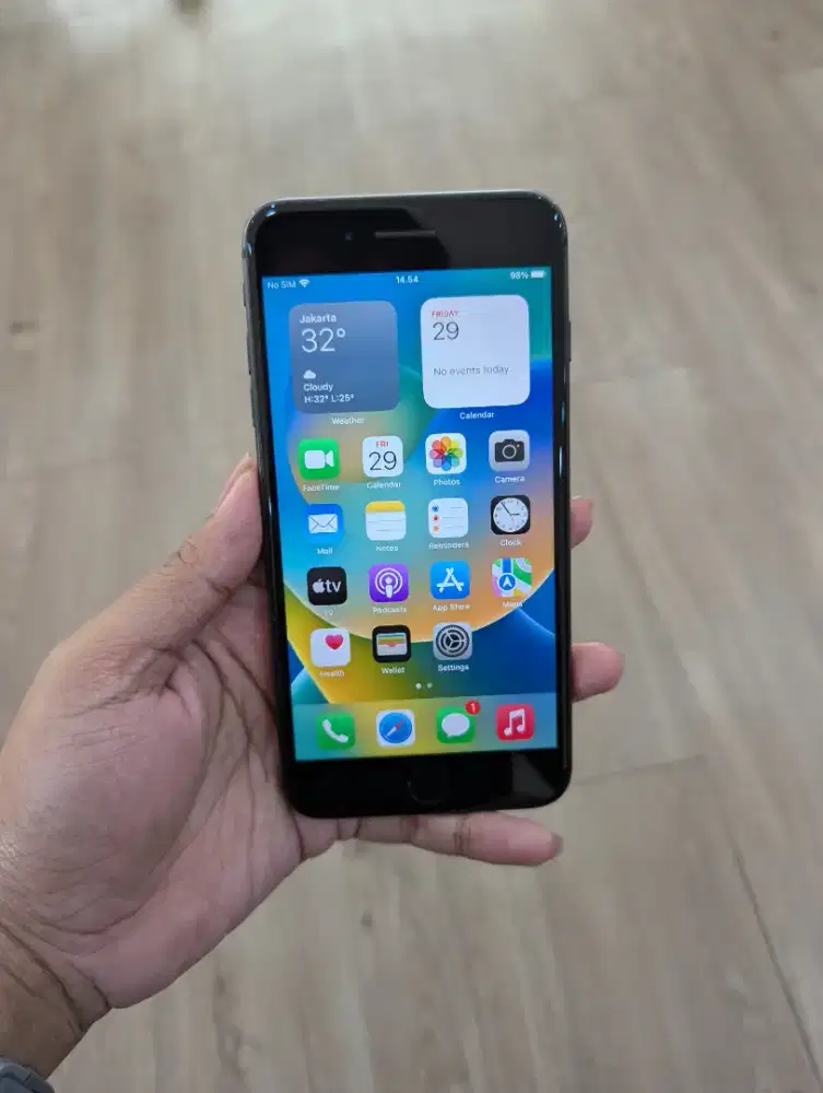 IPhone 8 plus 64Gb ex inter mulus