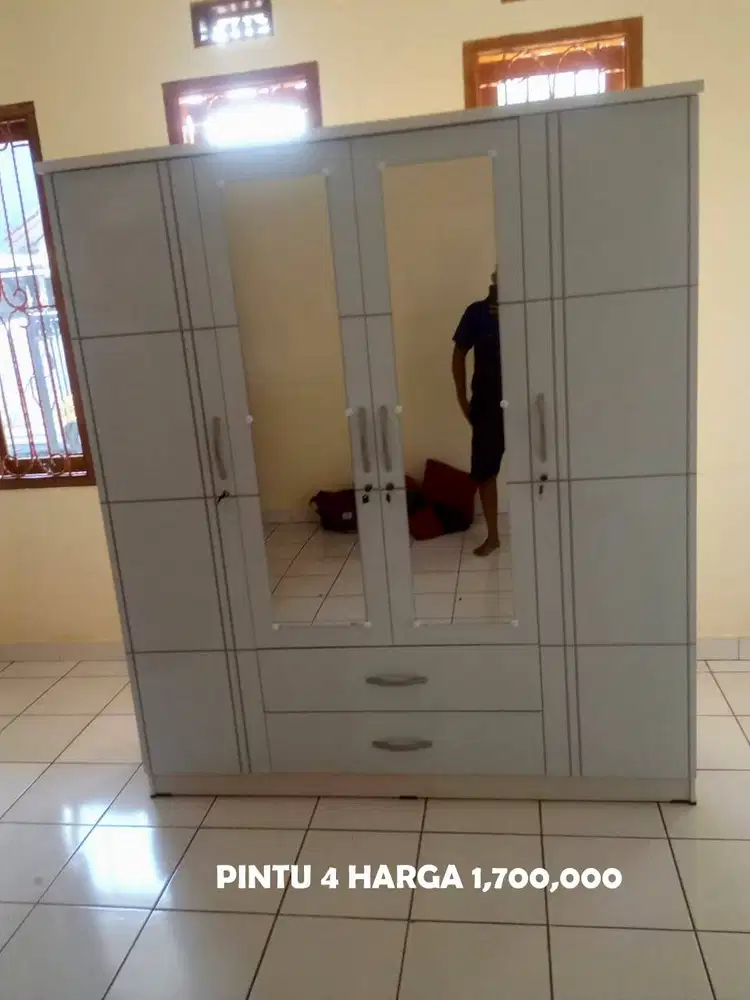 LEMARI MINIMALIS LEMARI PAKAIN PINTU 2 DAN 3 LEMARI ANAK LEMARI ASRAMA