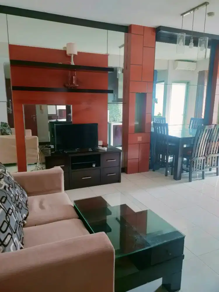 DISEWAKAN 3 BULAN Apartemen sudirman park 2 kamar furnish