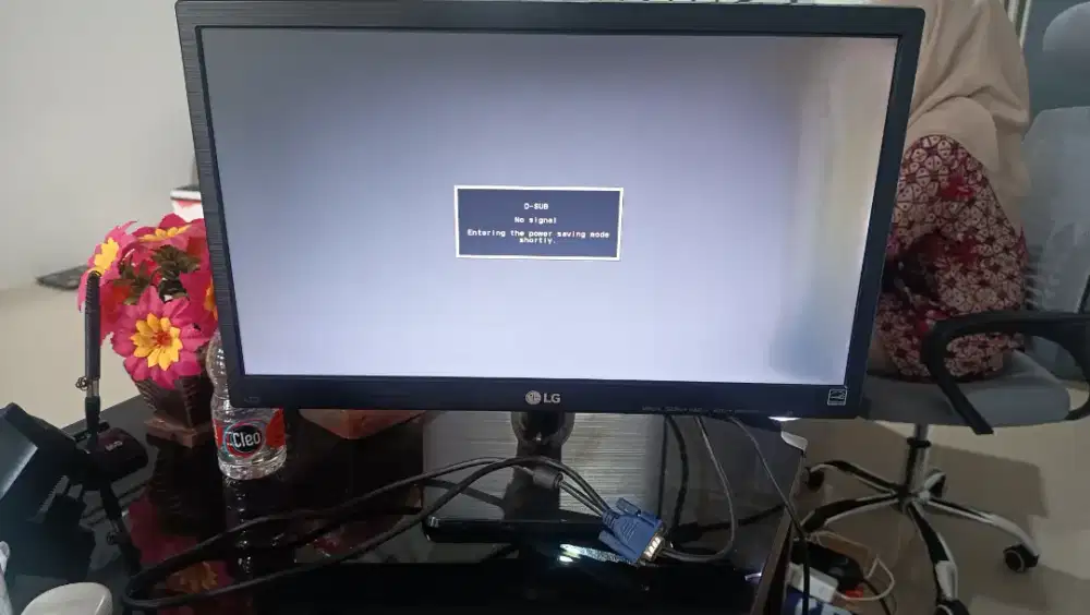 Monitor LED LG 20 Inch (Tipe 20M37A-B)