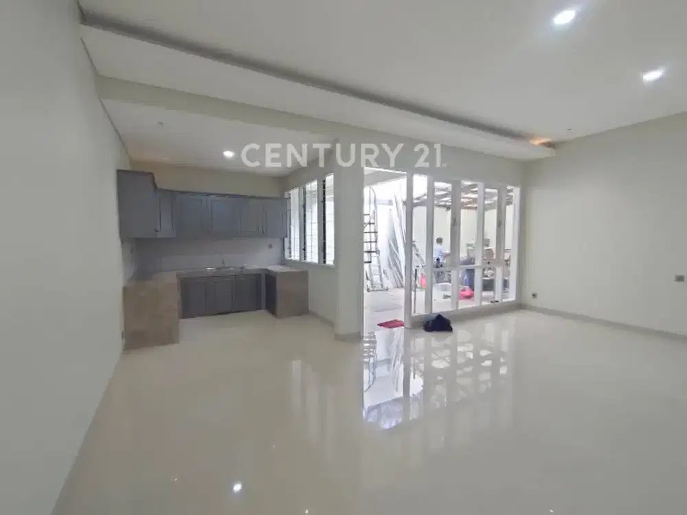Rumah Bagus Siap Huni Taman Holis Indah 1 Strategis