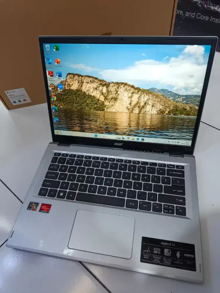 LAPTOP ACER ASPIRE 3