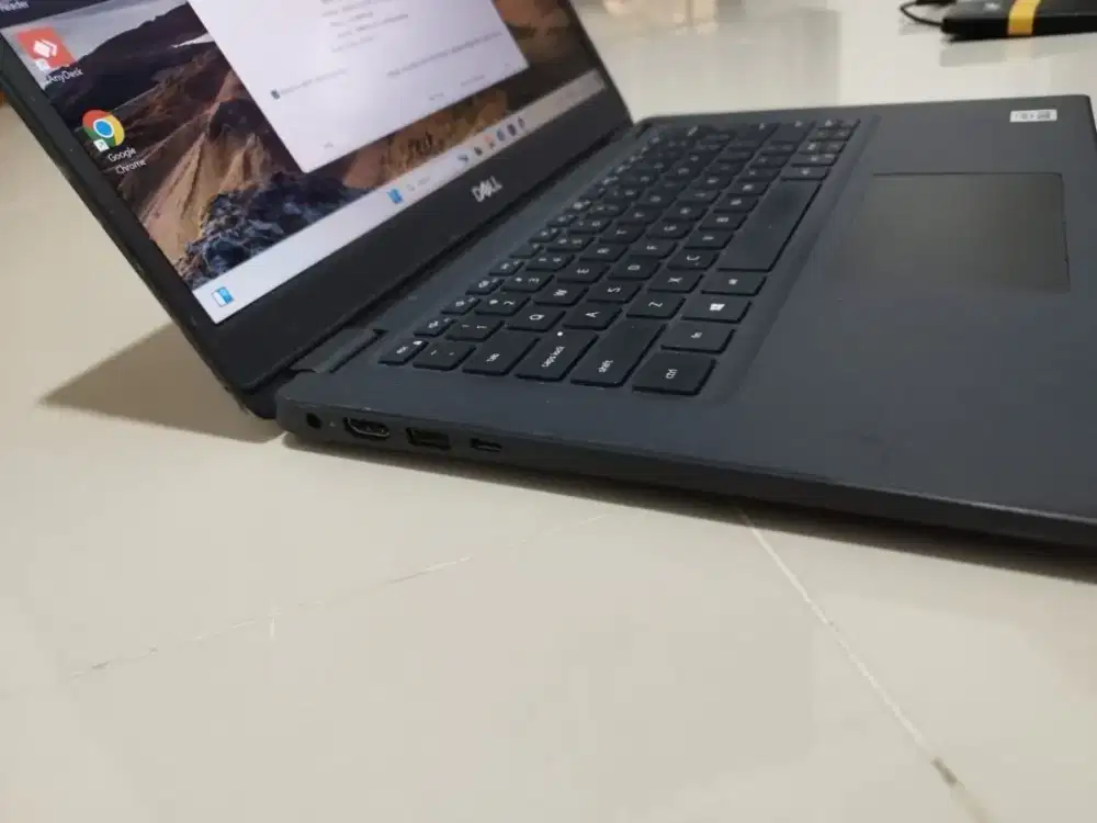 Laptop Dell Latitude 3410
