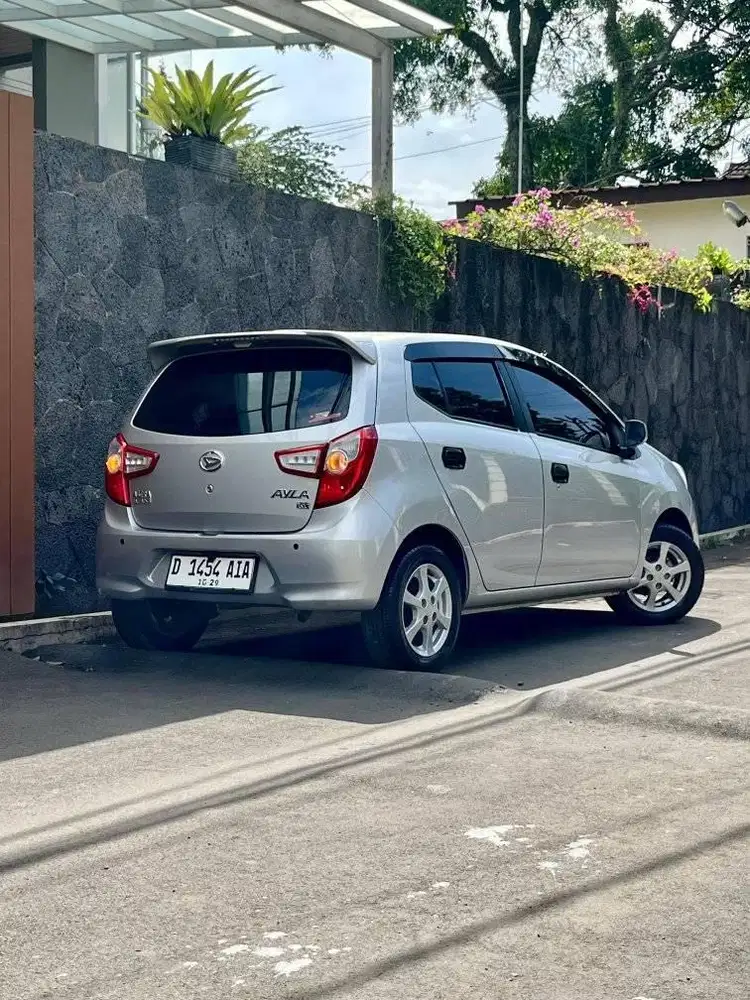 LOW KM // DP 19 // DAIHATSU AYLA M SPORTY MT 2019