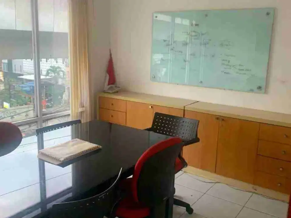 Ruko 4 Lantai Cocok Untuk Cafe Dan Kantor Di Fatmawati