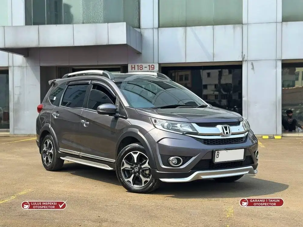 Jual Cepat : Honda BR-V Prestige 1.5 Cvt 2017  Km 71rb Service Record